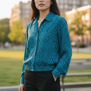 Vintage 100% Silk Russ Petites Teal Leopard Print Blouse
